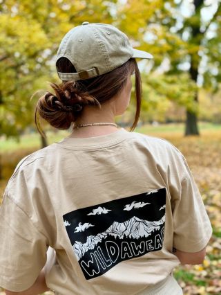 Sice by si člověk neměl vybírat oblíbený dítě, ale kdyby jo, tohle by bylo moje. 🫶🏼 Tohle unisex tríčo můžeš mít i ty,...